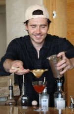 Brooklyn Beckham - Plan A Summer Party With Brooklyn Peltz Beckham And Airbnb Experiences 08/06/2025
