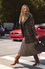 CANDICE SWANEPOEL for Anna Klein Fall 2025