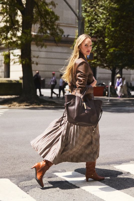 CANDICE SWANEPOEL for Anna Klein Fall Campaign 2025