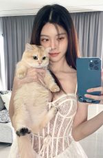 CATHRYN LI - Instagram Photos 08/19/2025