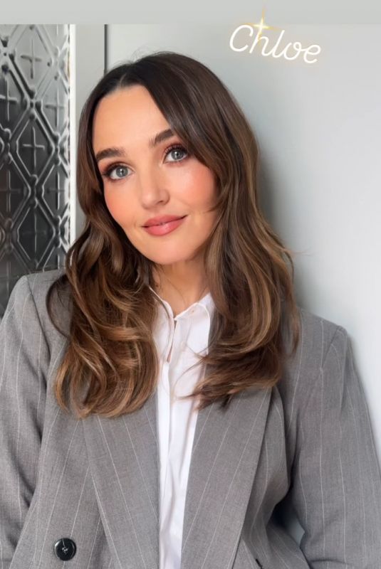 CHLOE FINEMAN - Instagram Photos 08/05/2025