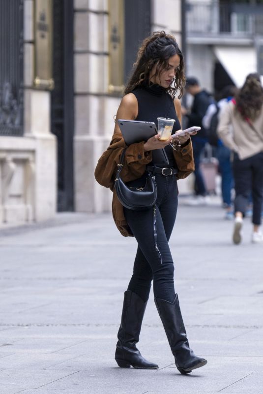 EIZA GONZALEZ Leaves a Hotel in Madrid 04/29/2025