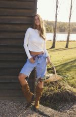 EMILY FELD for Aralina Clothing 2025
