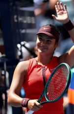 //EMMA RADUCANU Defeats Janice Tjen in Women