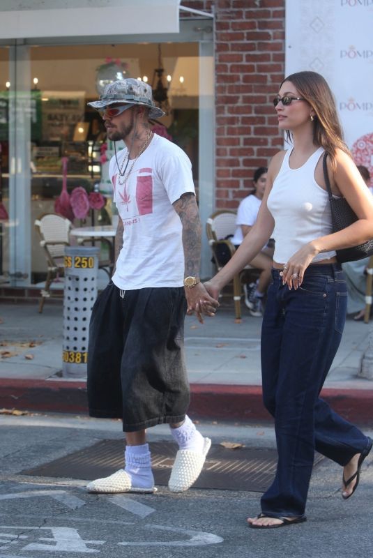 HAILEY and Justin BIEBER Out in Los Angeles 08/26/2025