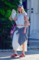 IMMY WATERHOUSE Out and About in Notting Hill 08/10/2025