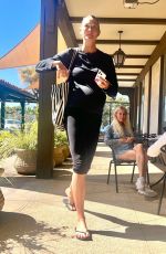 KARLIE KLOSS Leaves Pedicure Appointment in Malibu 08/07/2025
