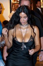 KIM KARDASHIAN Out for Dinner in Rome 08/23/2025