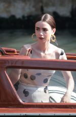 LILY COLLINS Filming Emily in Paris in Venice 08/16/2025