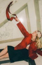 LILY JAMES for Who What Wear, August 2025 Issue
