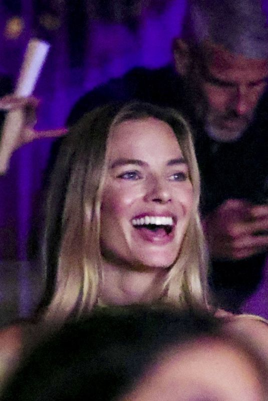 MARGOT ROBBIE at Ambasciatori Disco Club in Capri 07/18/2025