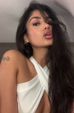 NAAZ TORBATI - Instagram Photos 08/29/2025