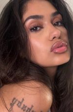 NAAZ TORBATI - Instagram Photos 08/29/2025