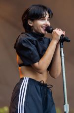 NAOMI SCOTT Prerforms at 2025 Lollapalooza Festival in Chicago 08/02/2025