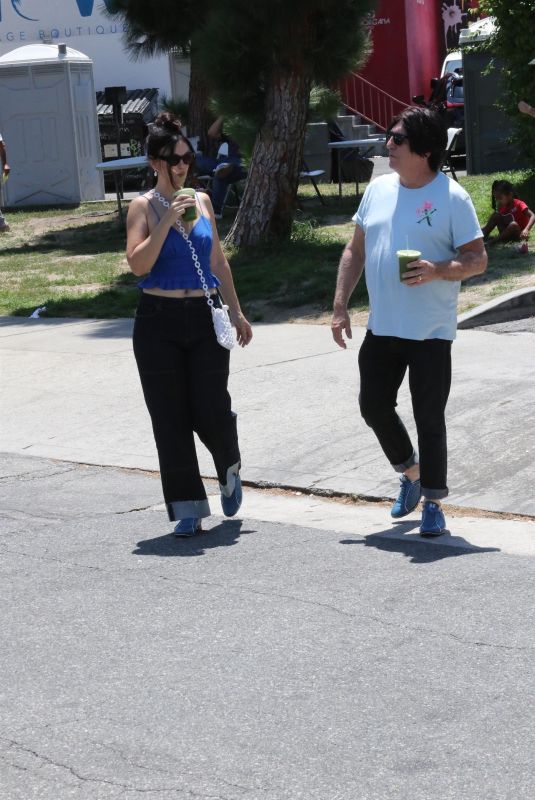 NATASHA and Martin BLASICK Out at Studio City Farmers Market 08/10/2025