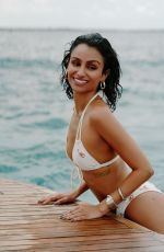 NAZANIN MANDI - Instagram Photos 08/05/2025