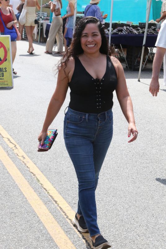 NINFA PEREZ Shopping at Studio City Farmers Market 08/24/2025