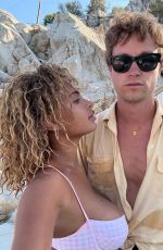 PAOLA LOCATELLI - Instagram Photos 08/26/2025