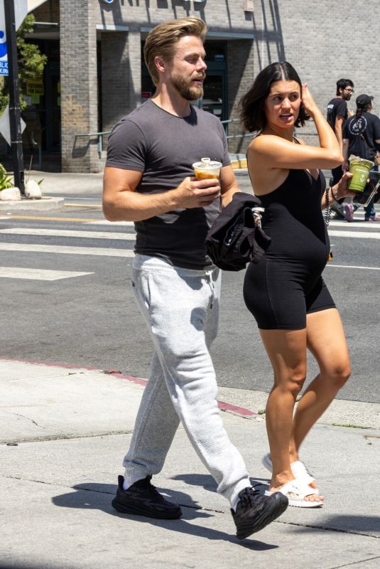 Pregnant HAYLEY ERBERT and Derek Hough Derek Hough Out Shopping in Los Angeles 08/21/2025