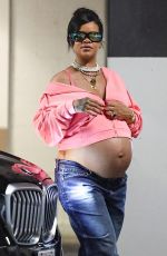 Pregnant RIHANNA Out and About in Beverly Hills 08/11/2025