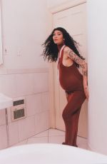 Pregnant SOPHIA ROE for Flaunt Magazine, July 2025