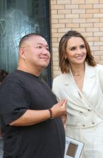 RACHAEL LEIGH COOK at Shucked Opening Night at Hollywood Pantages Theatre 08/20/2025