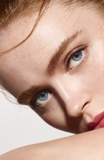 SADIE SINK for Armani Beauty Skin Tint Fall 2025 Campaign