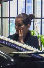SELENA GOMEZ anf Benny Blanco Out for Dinner with Friends in Los Angeles 08/15/2025