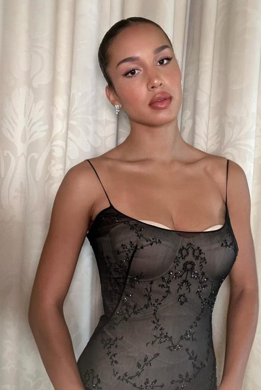 SOFIA WYLIE - Instagram Photos 08/25/2025