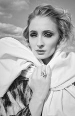 SOPHIE TURNER for Flaunt Magazine, August 2025