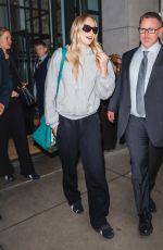 SOPHIE TURNER Out in New York City 08/14/2025