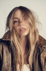 SYDNEY SWEENEY for American Eagle Campaign Fall 2025, August 2025