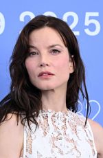 SYLVIA HOEKS at Mother Photocall at 82nd Venice International Film Festival 08/27/2025