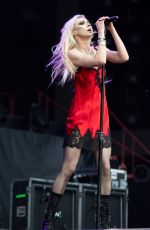 TAYLOR MOMSEN Performs at Power Up Tour at Murrayfield Stadium in Edinburgh 08/21/2025