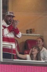 TAYLOR SWIFT and Travis Kelce at Cincinnati Bearcats vs Nebraska Cornhuskers Game at Arrowhead Stadium in Kansas City 08/28/2025