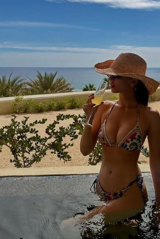 VICTORIA JUSTICE - Instagram Photos 08/06/2025