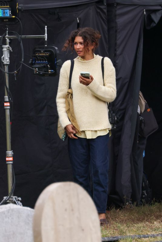 ZENDAYA Visits Tom Holland on the Set of Spider-Man: Brand New Day in London 08/07/2025
