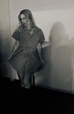 ADDISON RAE - Photo Diary on Addison Tour, September 2025