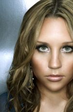 AMANDA BYNES for Lemonade 2006
