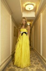 AMANDA BYNES for Ok Magazine 2007