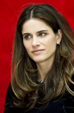 AMANDA PEET - 2012 Press Conference 11/02/2009