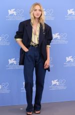 AMANDA SEYFRIED at The Testament of Ann Lee Photocall at 82nd Venice International Film Festival 09/01/2025