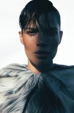 AMERICA FERRERA for Vogue Mexico, October 2025