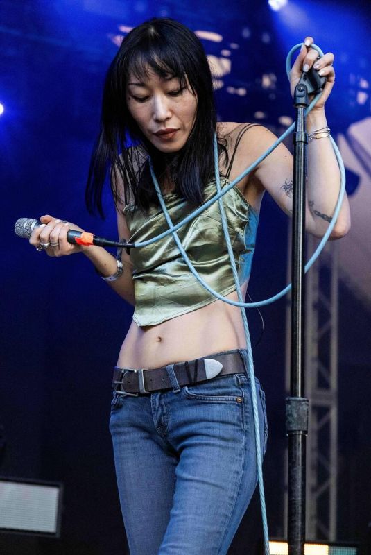 AMI KOMAI Performs at Levitation Music Festival in Austin 09/25/2025