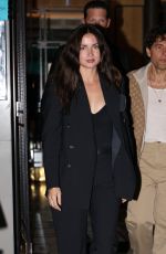 ANA DE ARMAS Leaves Louis Vuitton Private Party at Caviar Kaspia in Paris 09/28/2025