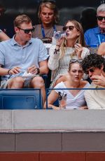 ANNASOPHIA ROBB at US Open Tennis Championships at Flushing Meadows 09/01/2025