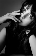 ANNE HATHAWAY at a Photoshoot 2006