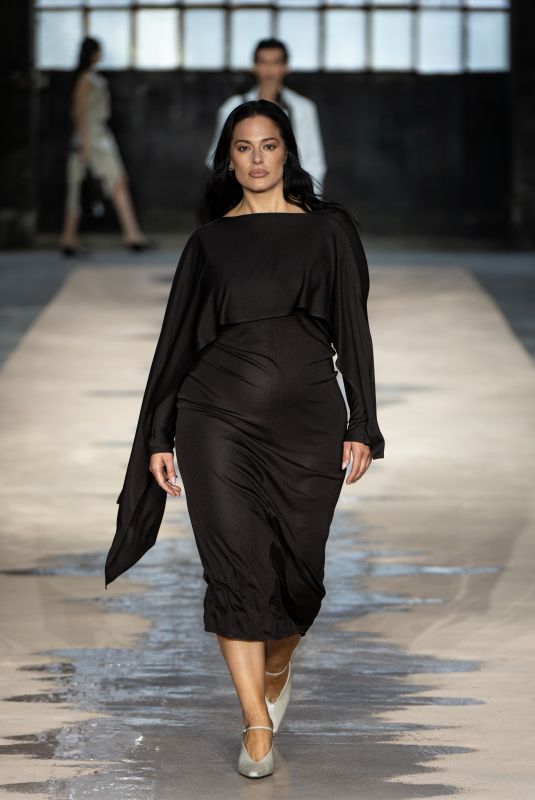 ASHLEY GRAHAM at Boss Runway Show at Milan Fashion Week 09/25/2025