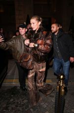 BELLA HADID Leaves Her Hotel in a Leathery Ensemble in Paris 09/29/2025