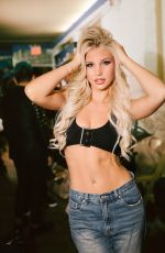 BROOKLYN RILEY - Instagram Photos and Videos 09/23/2025